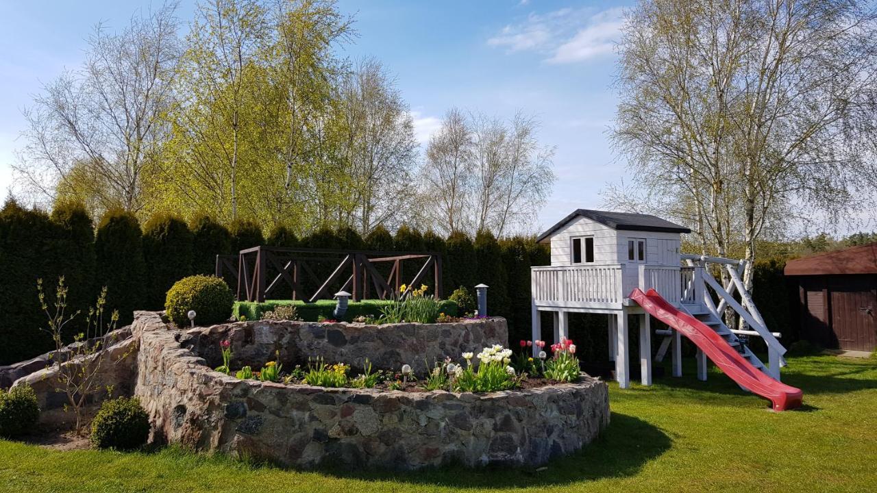 Vila Dom W Skowronkach Sasino Exteriér fotografie